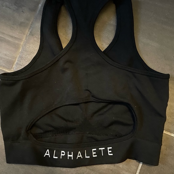 Alphalete Aero Bra - Picture 4 of 4